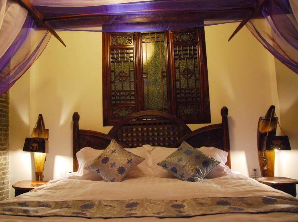 Lazy Tiger Inn Lijiang  Bagian luar foto